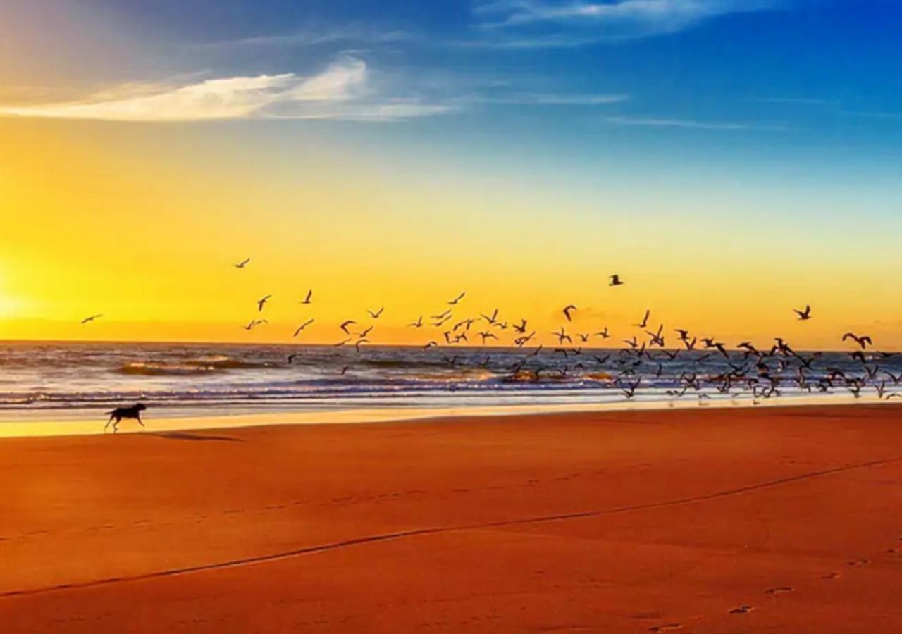 Romantic Lakeside Cottage By The Beach! With Super Cosy Log Burner! The Perfect Escape To Your Home From Home By The Sea! So Relaxing - You Won'T Want To Leave! Pet Friendly! مابليتورب المظهر الخارجي الصورة